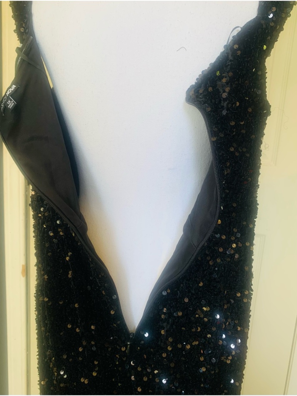 Twilight black sequin gown Size 1X from Fashion Nova. - Picture 7 of 16
